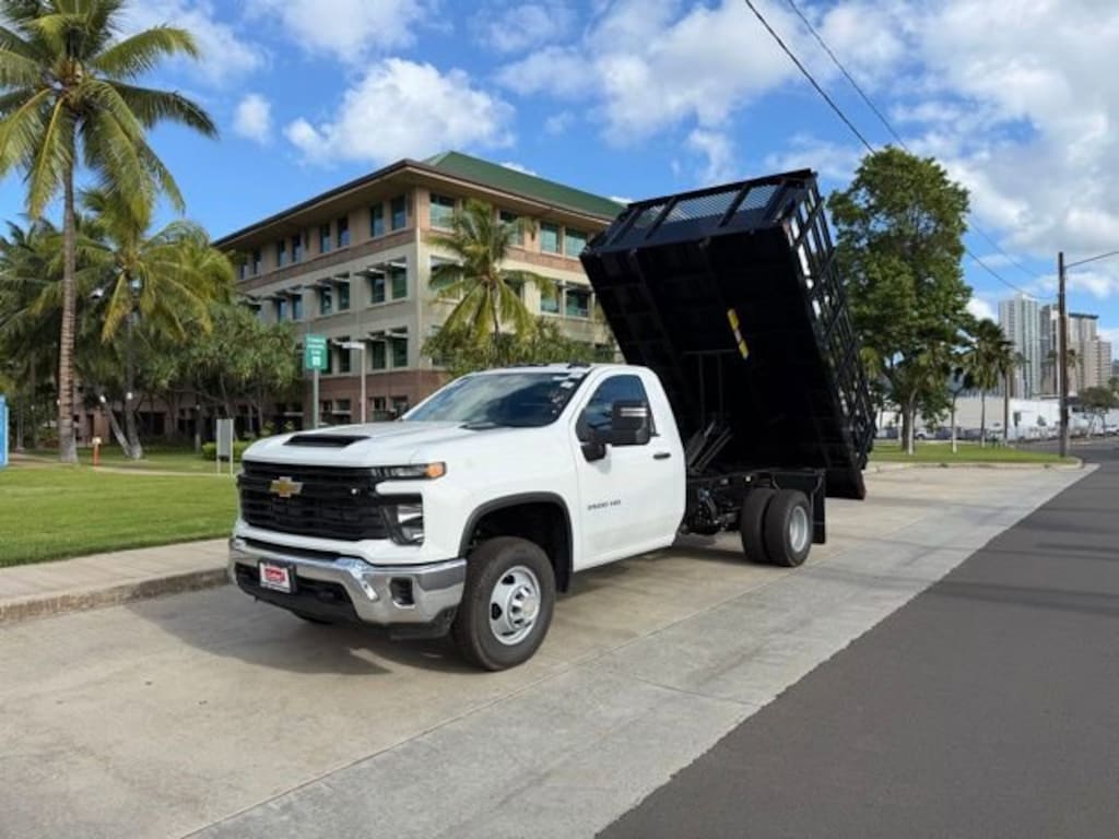 New 2025 Chevrolet Silverado 3500 HD Chassis Cab Work Truck Truck