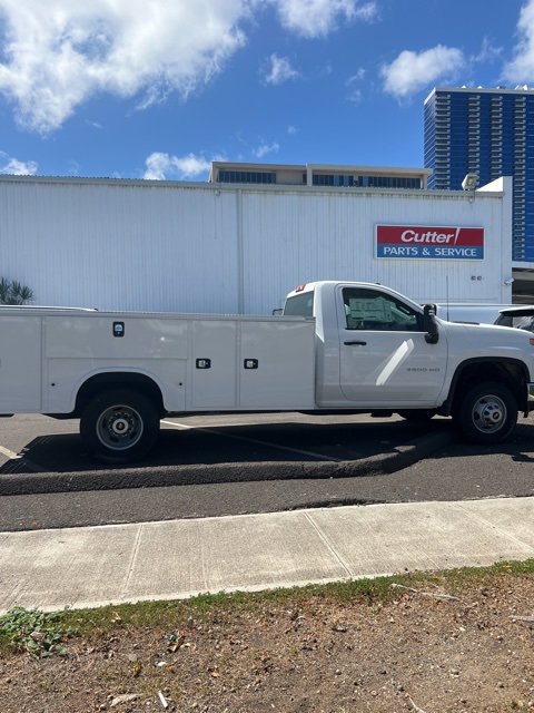 2023 Chevrolet Silverado 3500HD Work Truck photo 2