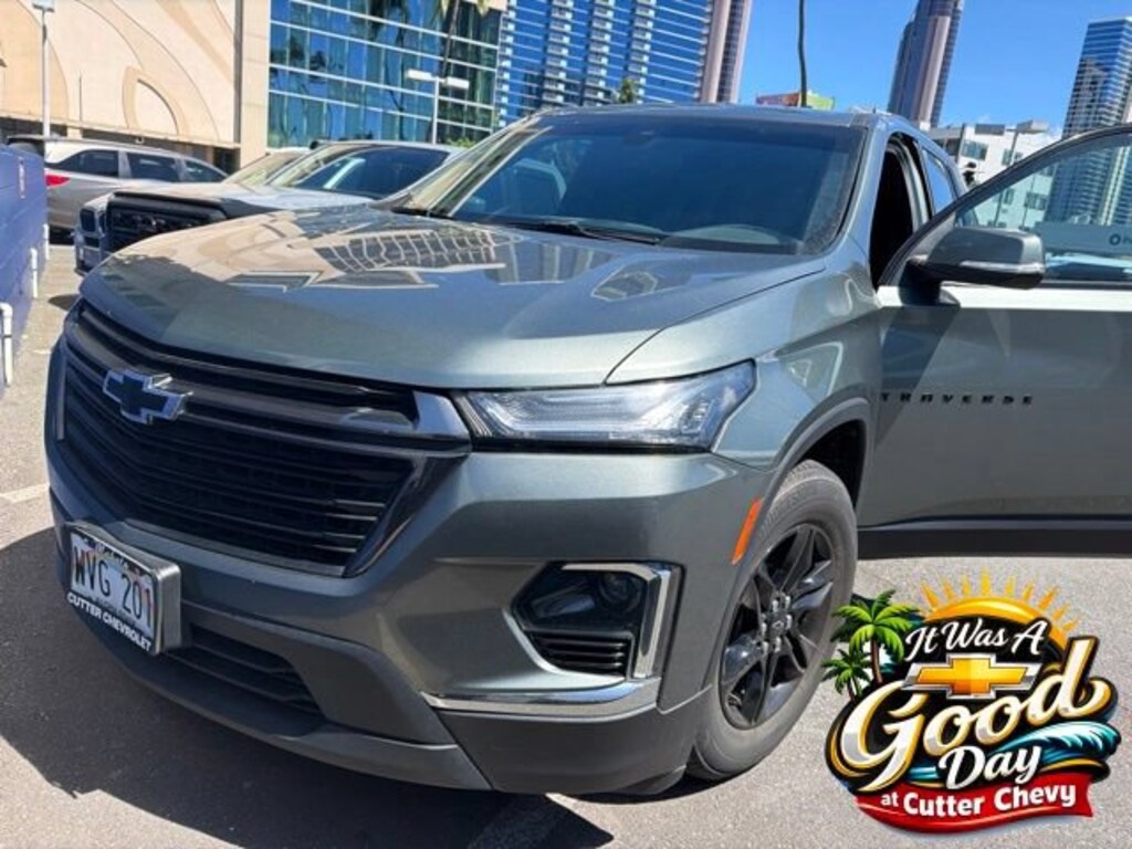 Used 2023 Chevrolet Traverse LT Cloth SUV