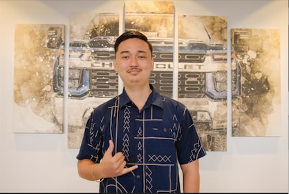 Staff member Ben Leialoha from 27da65a38ef5
