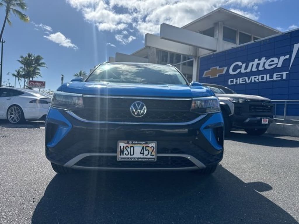 Used 2023 Volkswagen Taos SE
