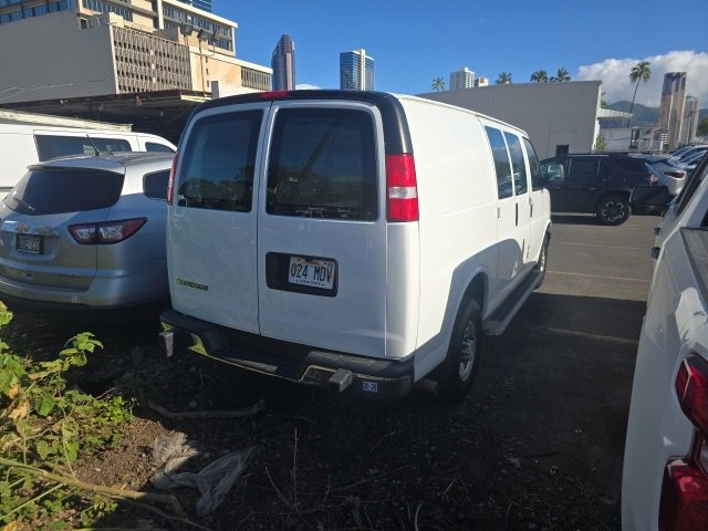 2022 Chevrolet Express Cargo 2500 Van photo 3