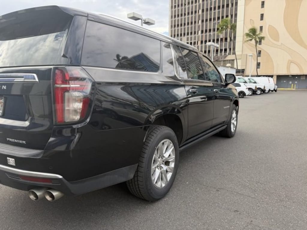 Used 2022 Chevrolet Suburban Premier SUV