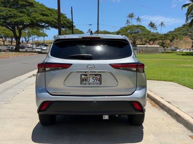 2023 Toyota Highlander L - Photo 6