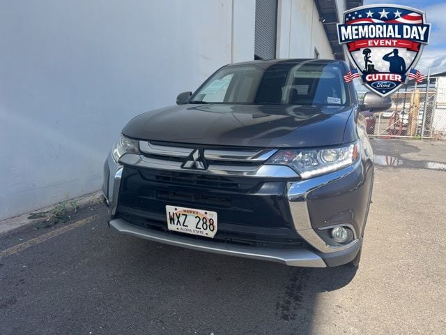 2017 Mitsubishi Outlander SE FWD's photo