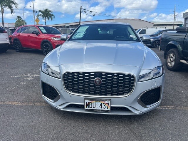 2021 Jaguar XF SE photo 2
