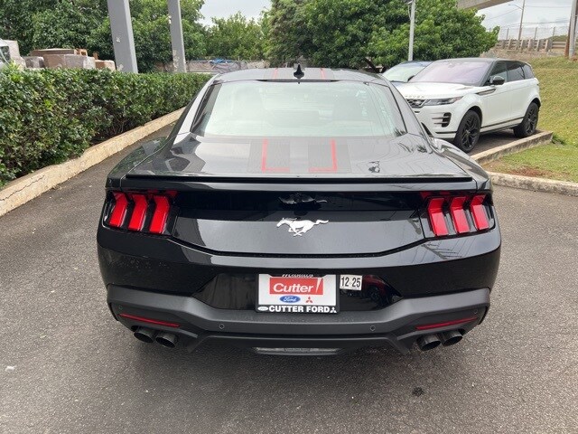 2024 Ford Mustang EcoBoost Premium photo 3