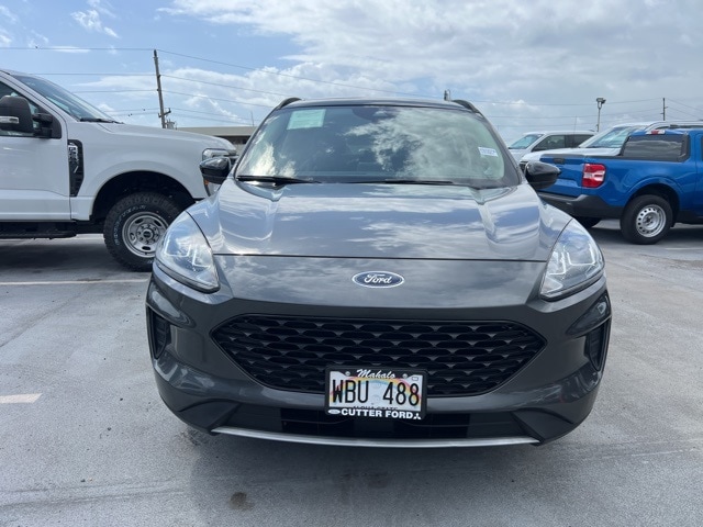 Used 2020 Ford Escape SE with VIN 1FMCU0BZ0LUB70672 for sale in Aiea, HI