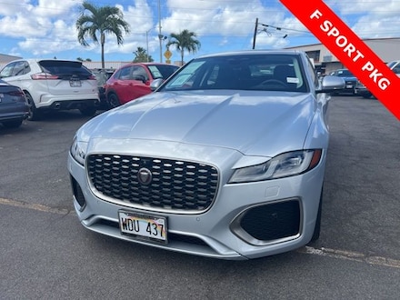 2021 Jaguar XF SE Sedan