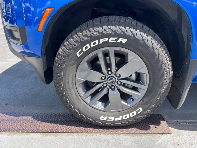 Used 2025 Nissan Frontier SV Truck
