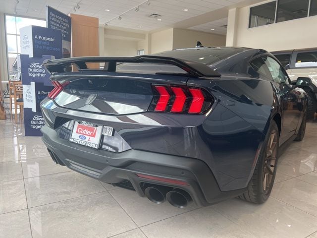2025 Ford Mustang Dark Horse - Photo 5