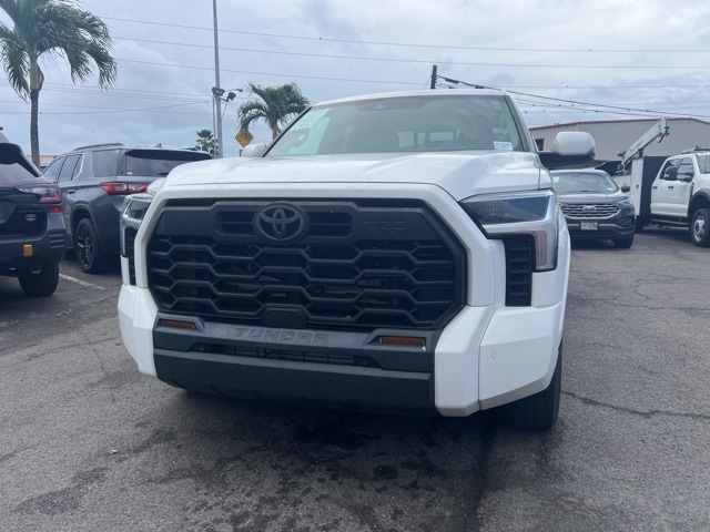 2023 Toyota Tundra SR5's photo