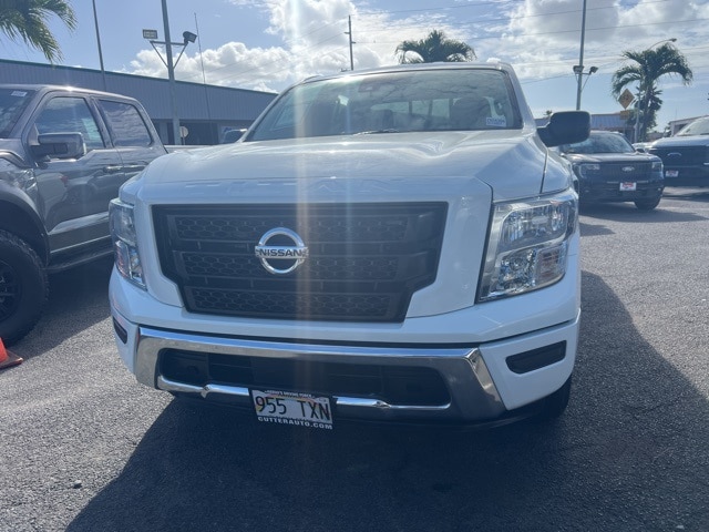 2021 Nissan Titan SV's photo
