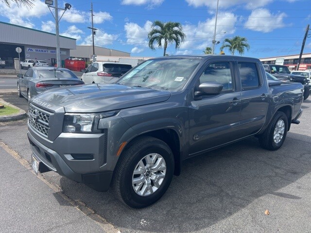 2023 Nissan Frontier SV photo 3