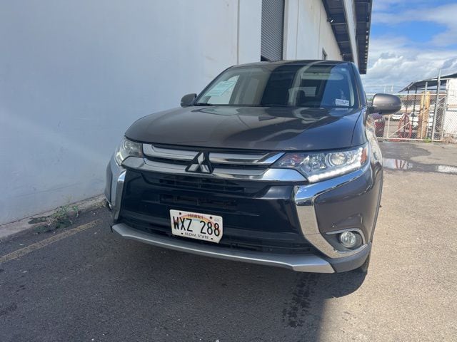 2017 Mitsubishi Outlander SUV 