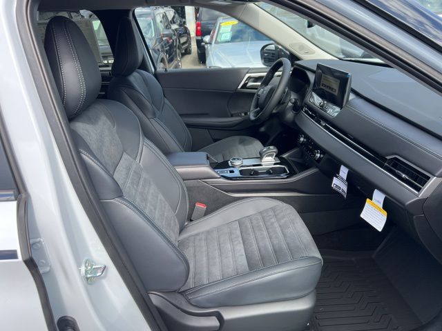 2026 Mitsubishi Outlander Trail Edition - Photo 7
