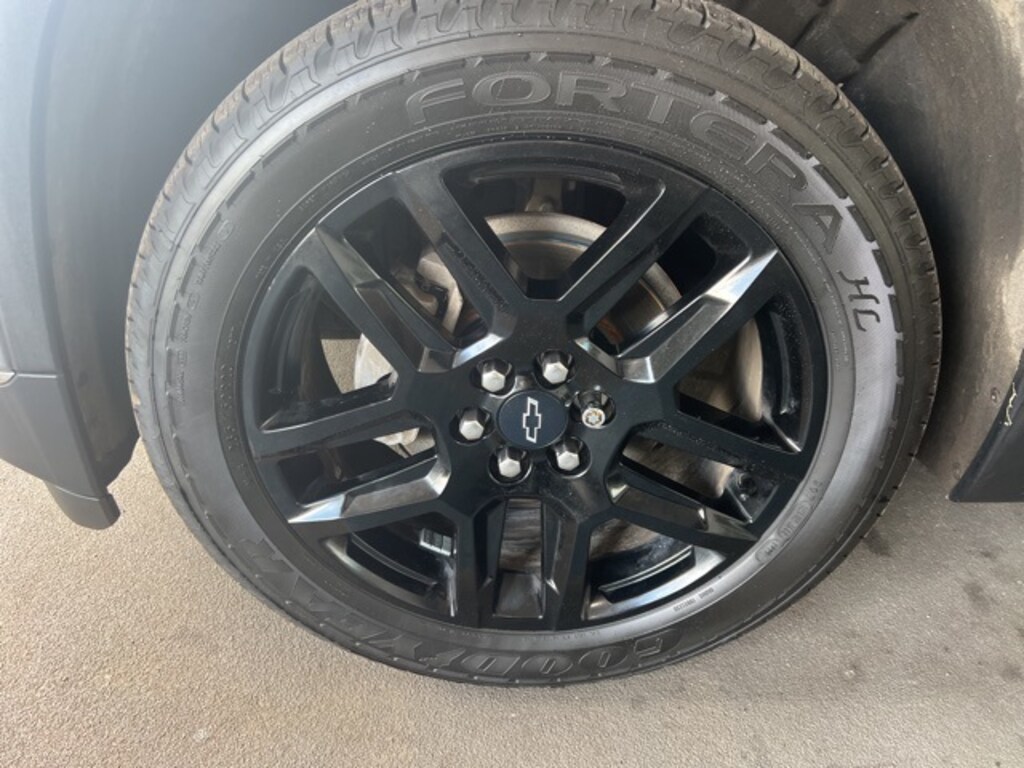 Used 2019 Chevrolet Traverse LT SUV