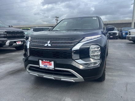 2025 Mitsubishi Outlander Phev SE SUV