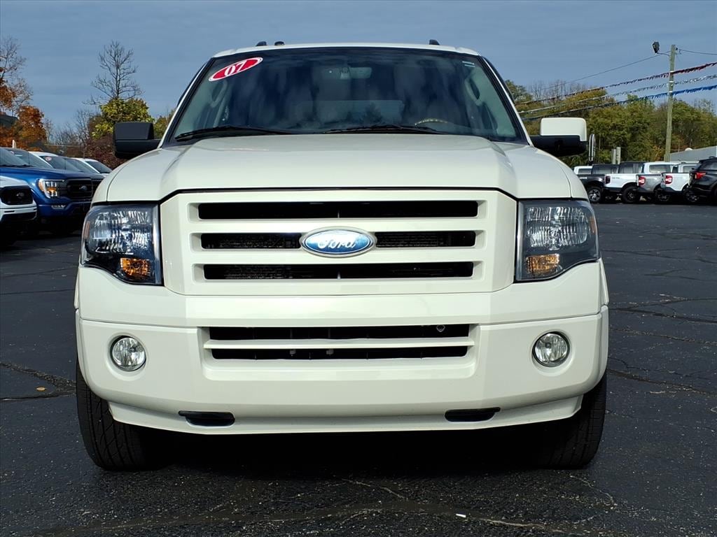 Used 2007 Ford Expedition Limited with VIN 1FMFU19527LA75953 for sale in Dowagiac, MI