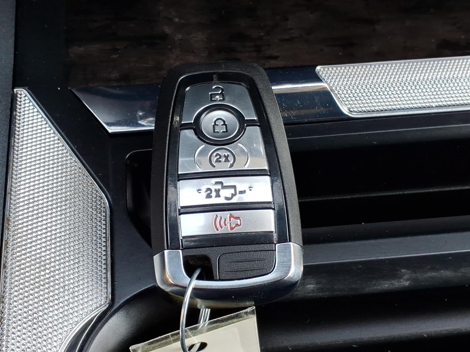 2023 Ford F-250 Super Duty Lariat - Photo 31