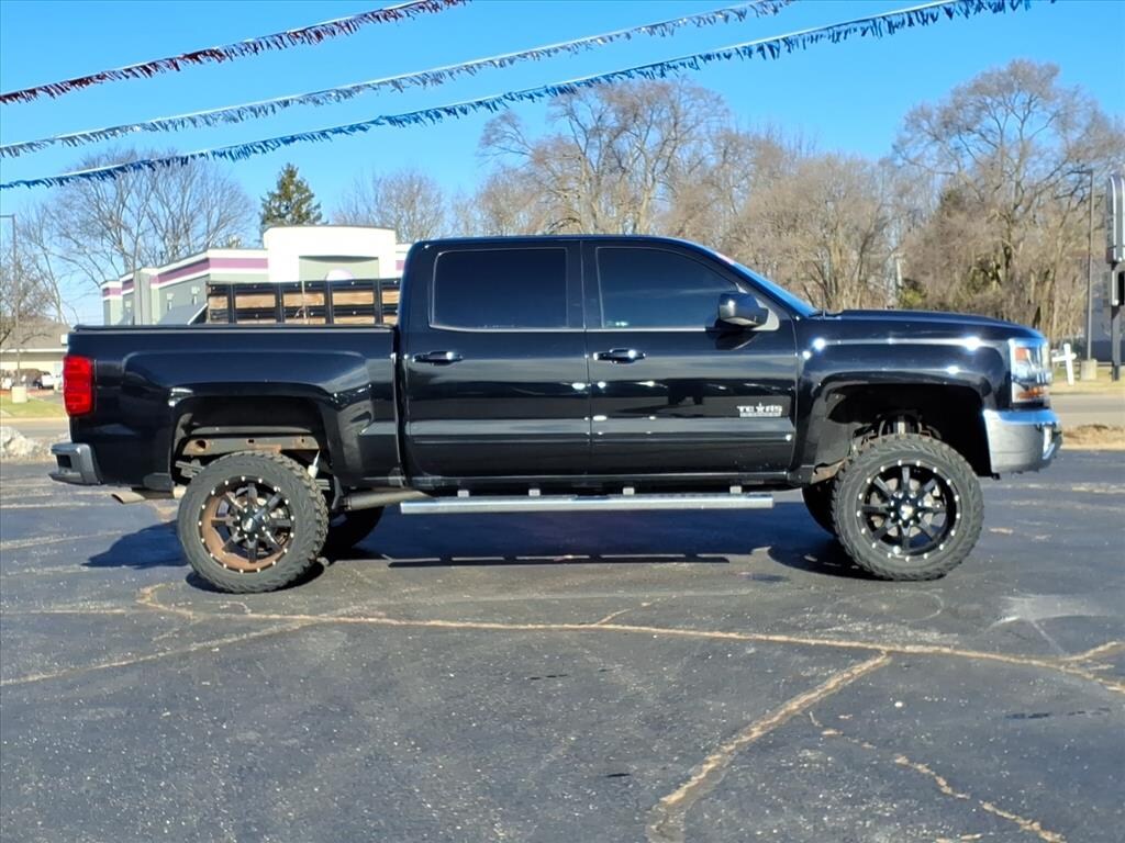 Used 2018 Chevrolet Silverado 1500 LT 4x4 LT Crew Cab 5.8 ft. SB