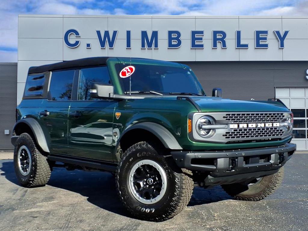 2023 Ford Bronco 4-Door Badlands's photo