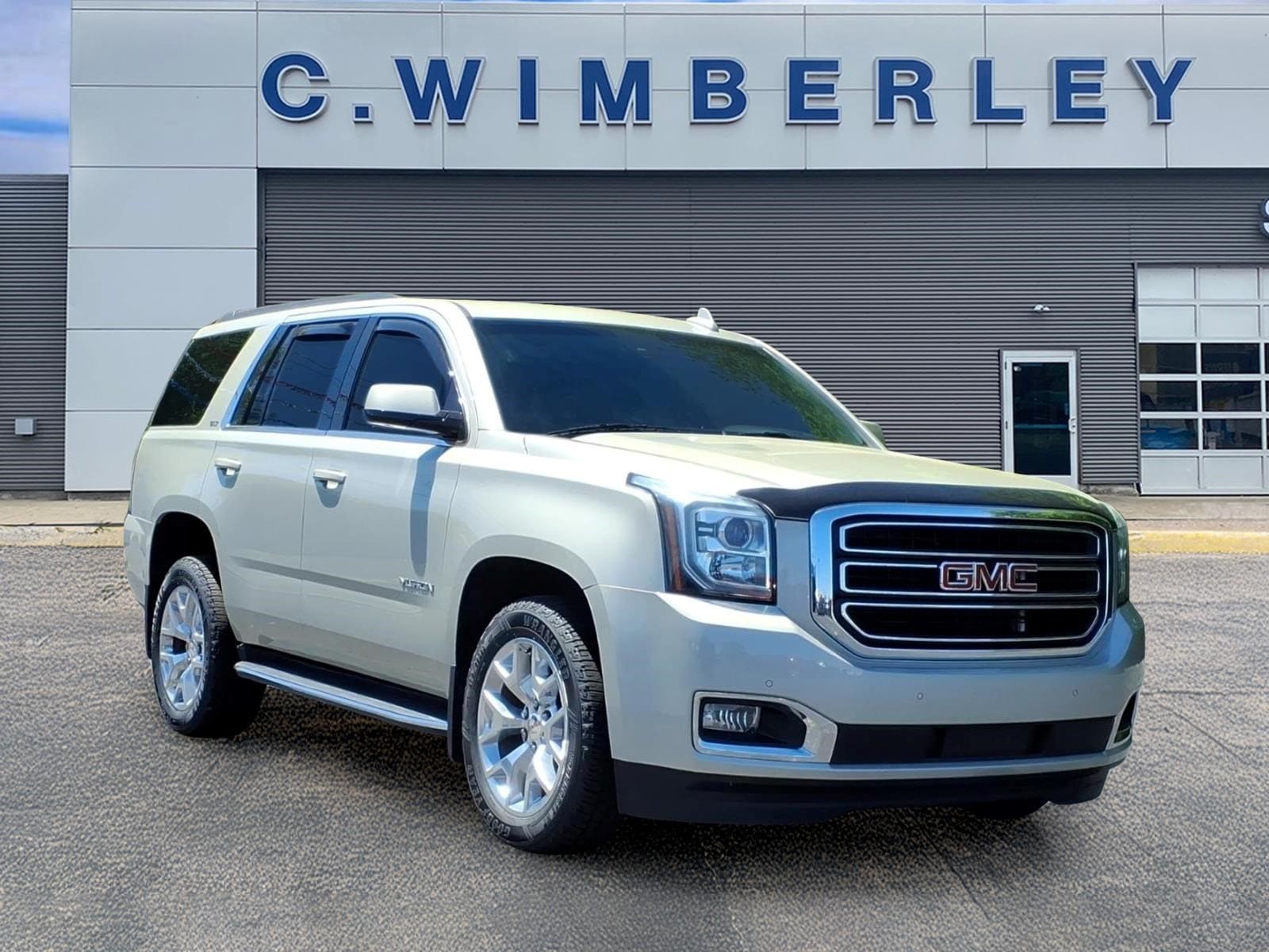 2017 GMC Yukon 4WD SLT's photo