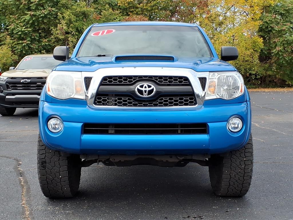 Used 2011 Toyota Tacoma Base with VIN 3TMLU4EN7BM065019 for sale in Dowagiac, MI