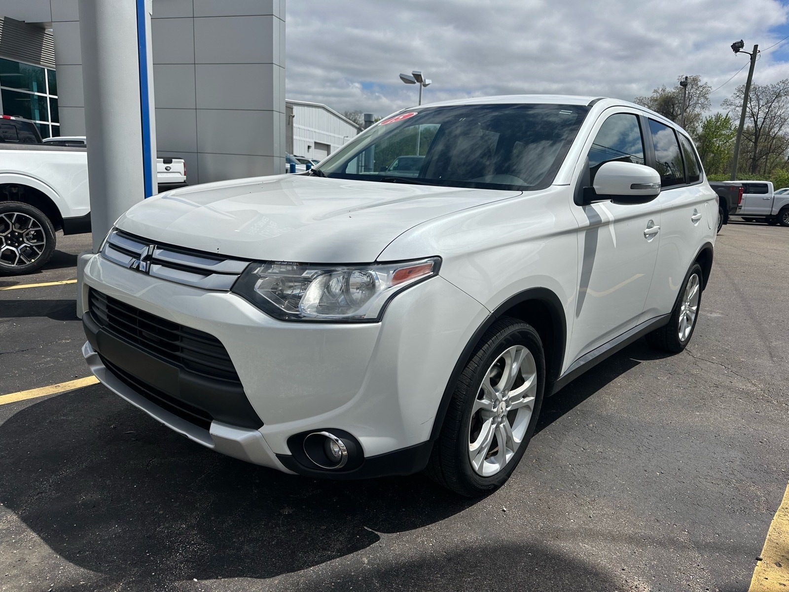 2015 Mitsubishi Outlander SE S-AWC's photo