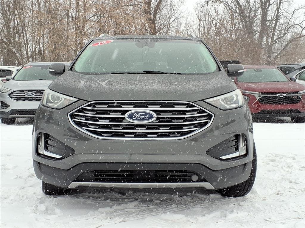 Used 2019 Ford Edge SEL with VIN 2FMPK4J9XKBB18129 for sale in Dowagiac, MI