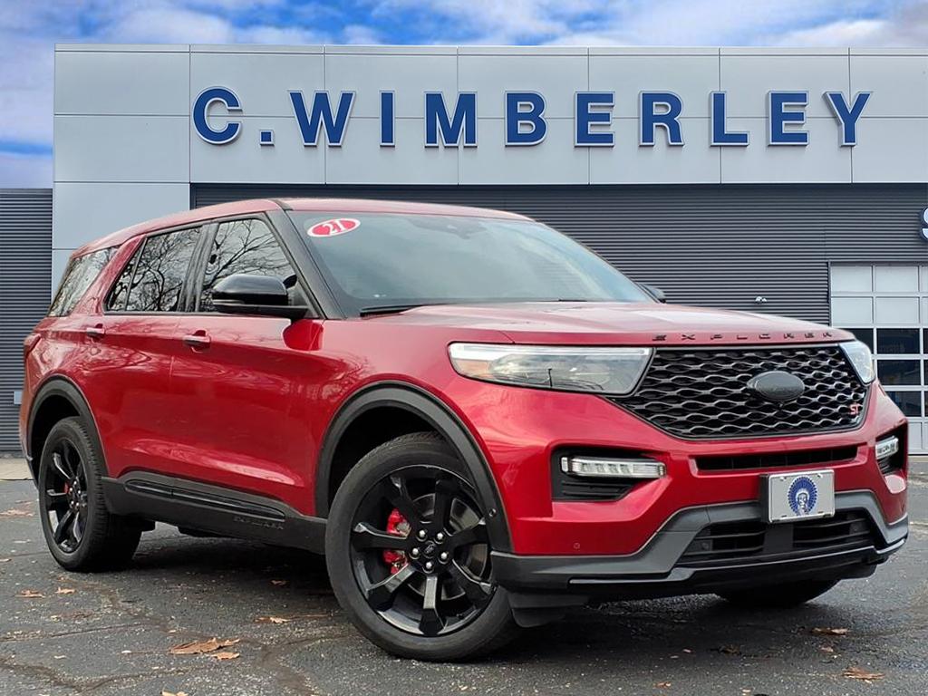2021 Ford Explorer ST's photo