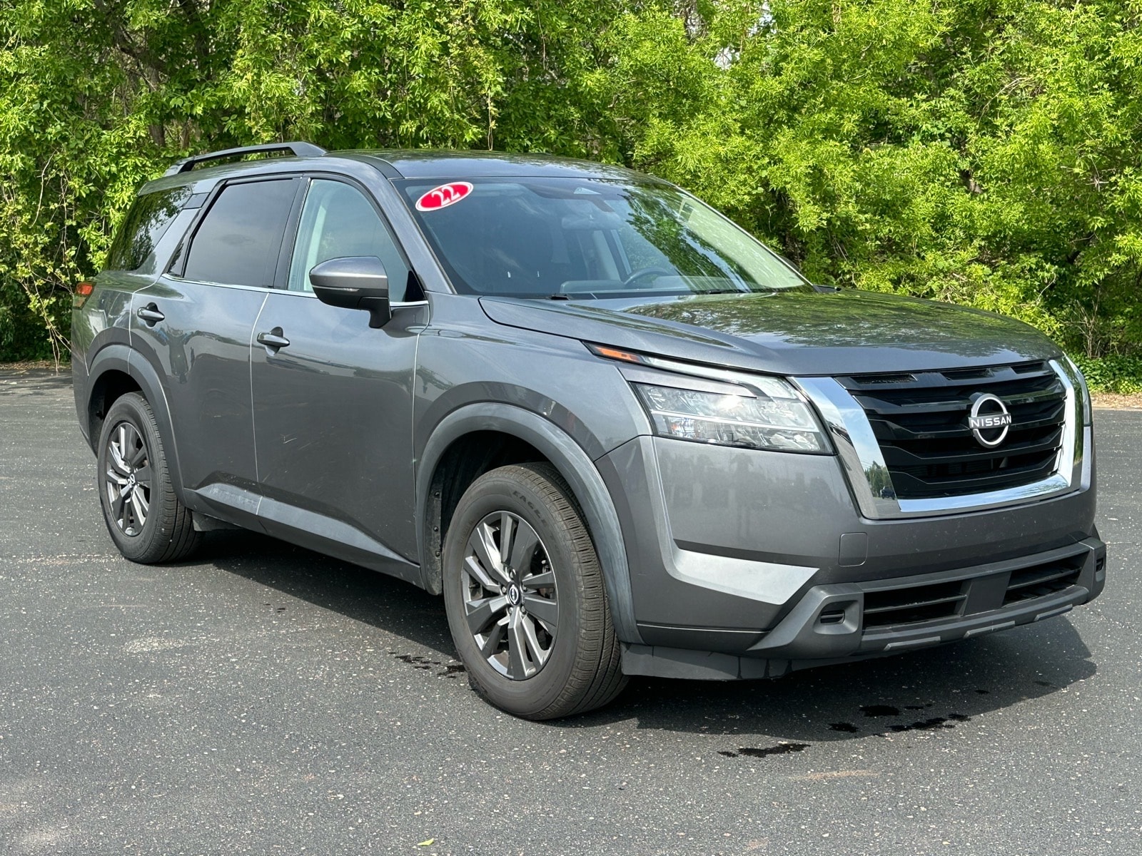 2022 Nissan Pathfinder SV 2WD's photo