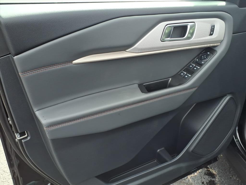 New 2025 Ford Explorer Active AWD Active SUV