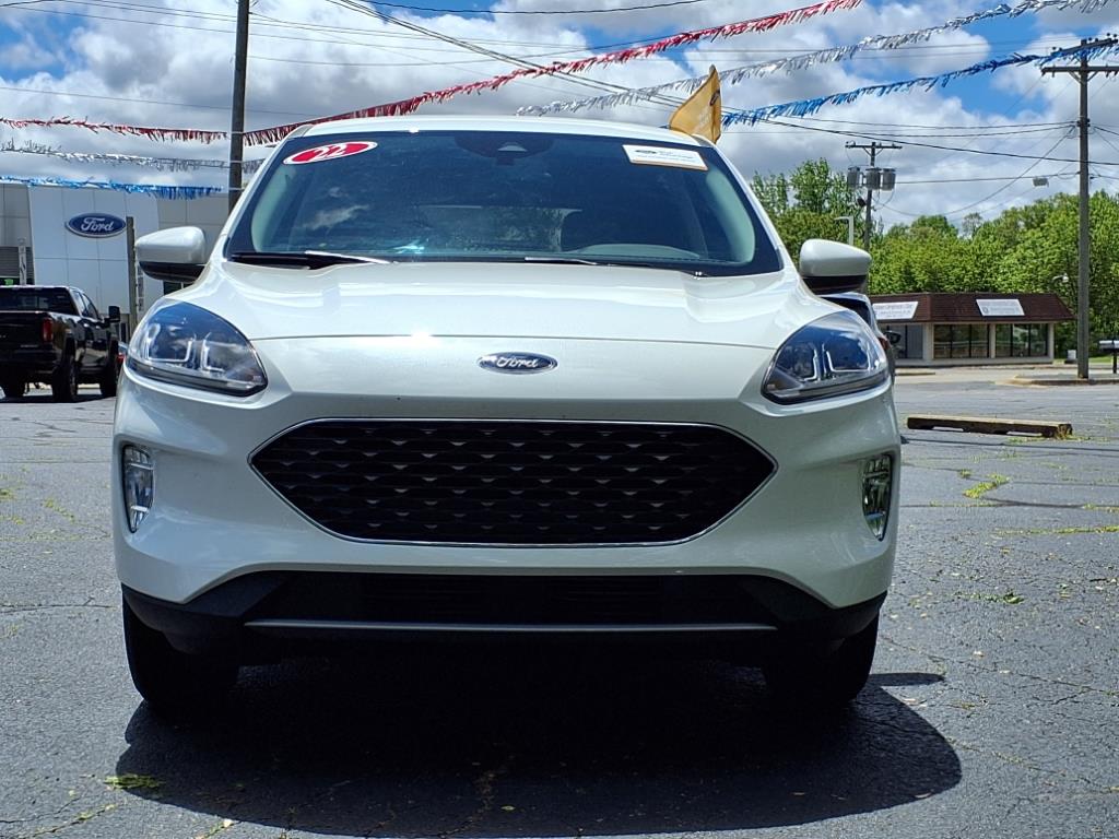2022 Ford Escape SEL photo 2
