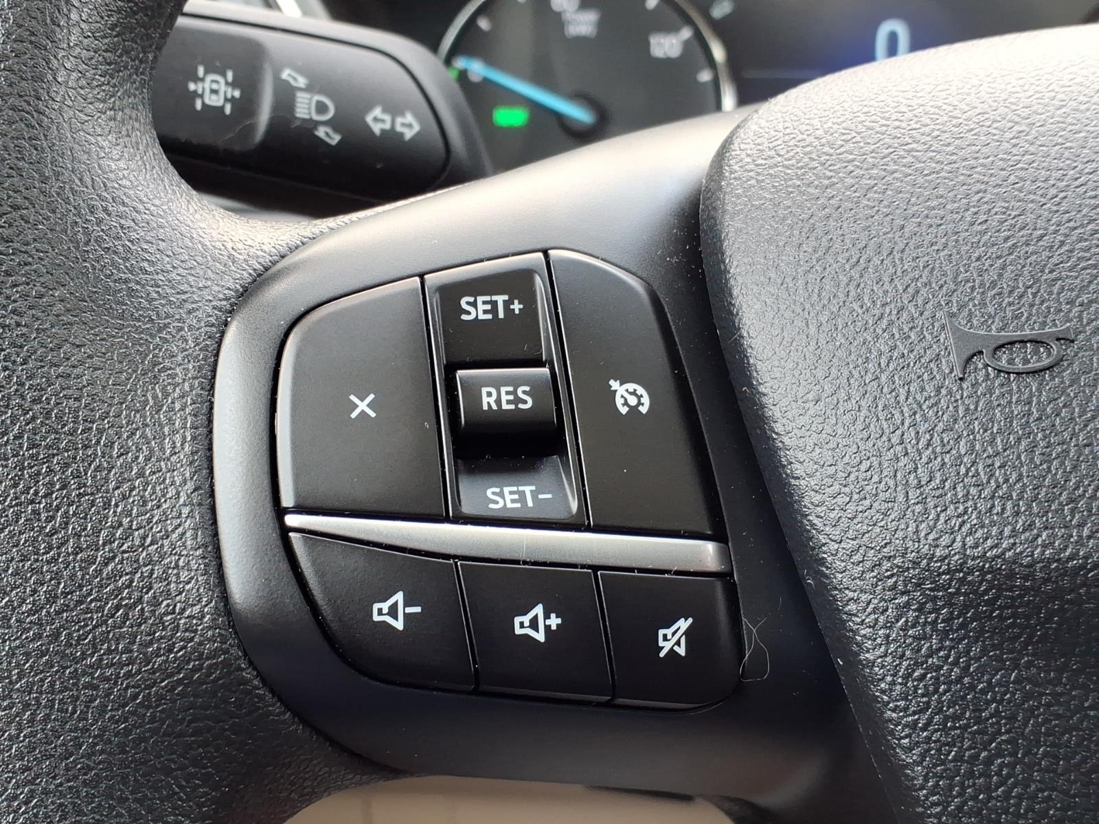 2021 Ford Escape SE - Photo 22