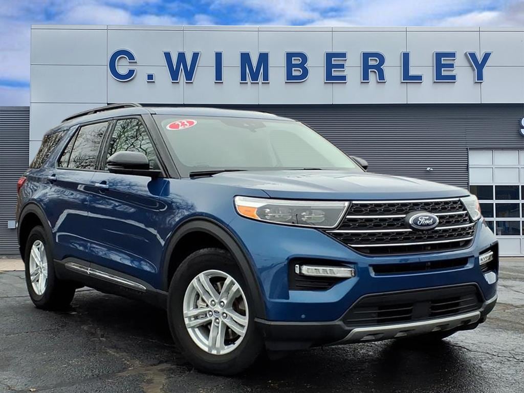 2023 Ford Explorer XLT's photo