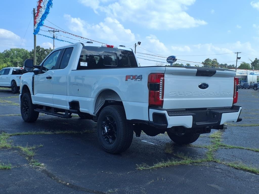 New 2025 Ford F-350 Super Duty XL 4x4 XL SuperCab 8 ft. LB SRW Pickup