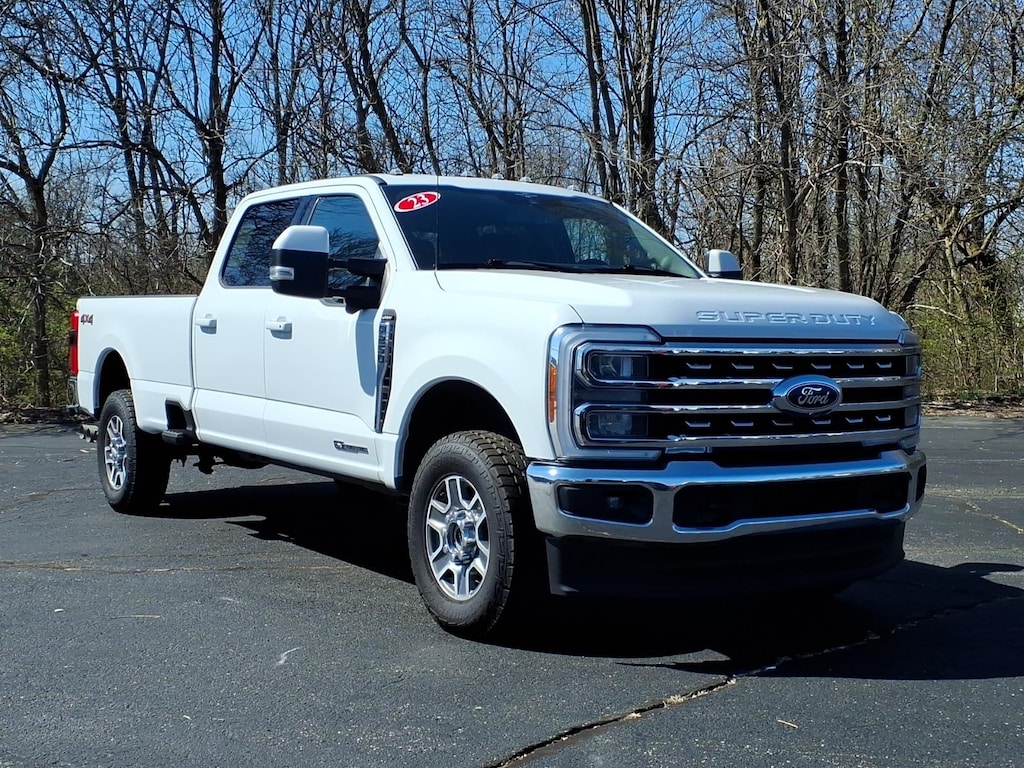 Certified 2023 Ford F-250 Super Duty Lariat 4x4 Lariat Crew Cab 6.8 ft. SB Pickup