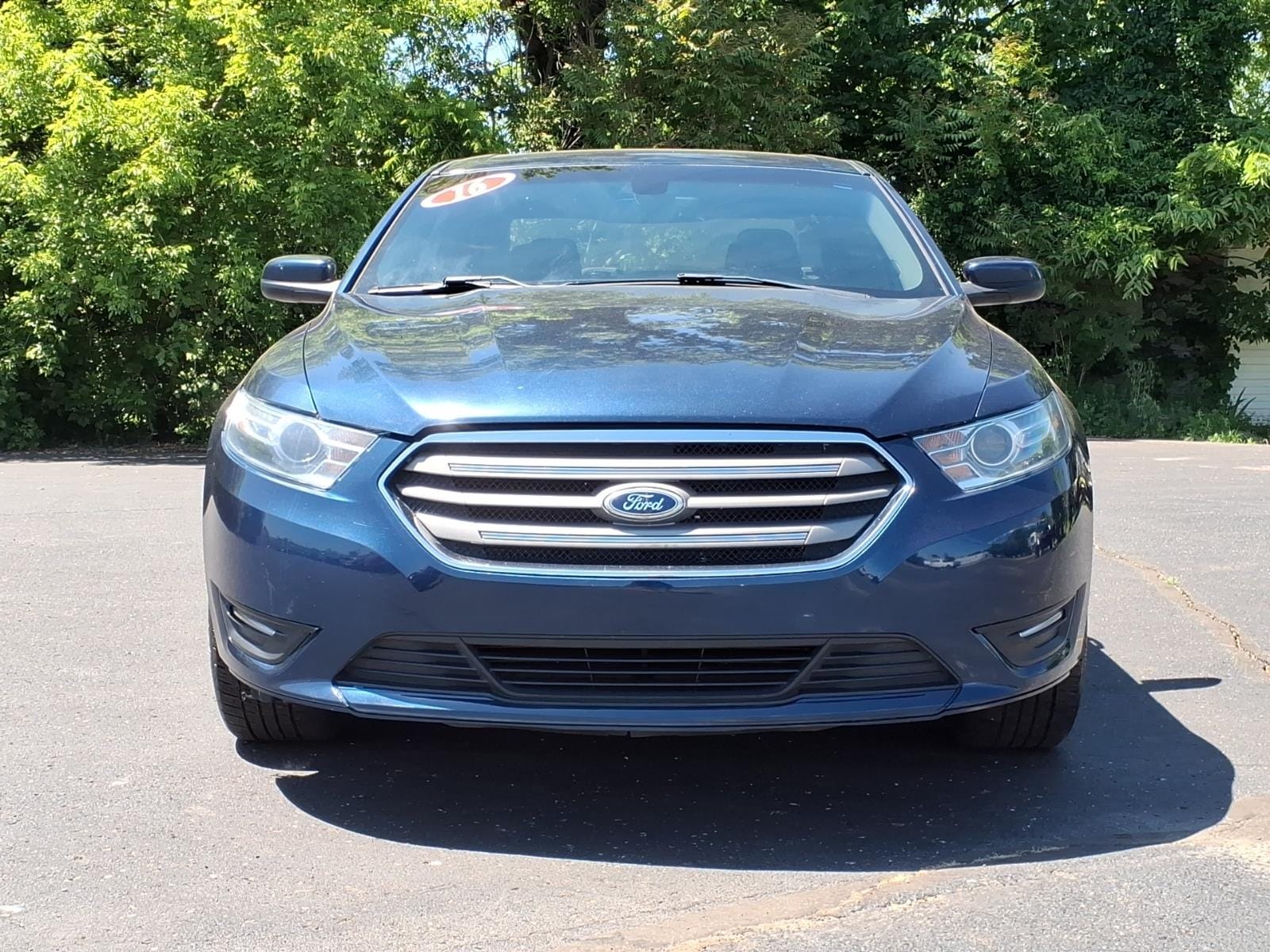 Used 2016 Ford Taurus SEL with VIN 1FAHP2E8XGG112109 for sale in Dowagiac, MI