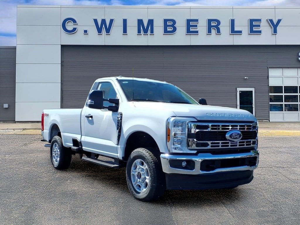New 2026 Ford F-250 Super Duty XLT 4x4 XLT Regular Cab 8 ft. LB Pickup