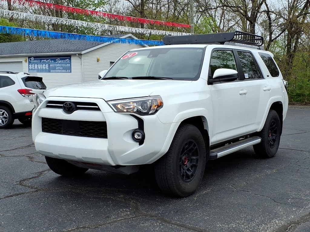Used 2024 Toyota 4Runner SR5 4x2 SR5 SUV