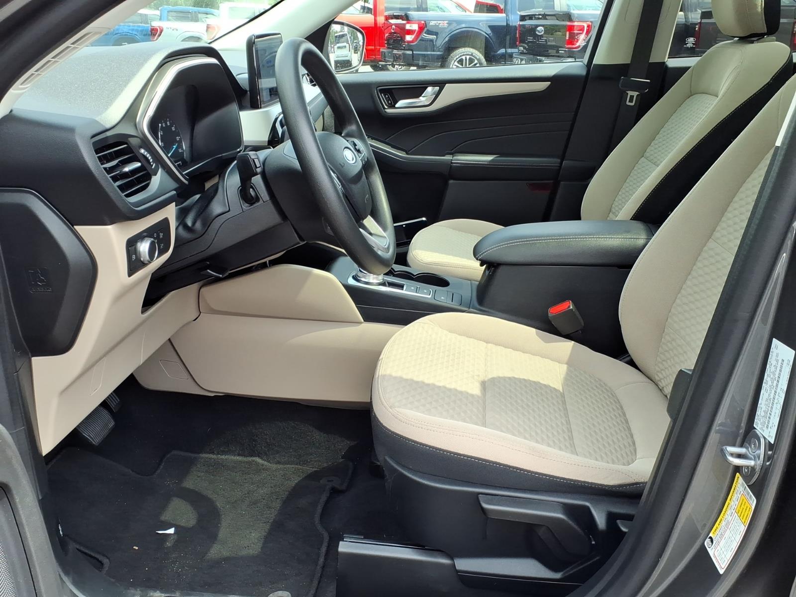 2021 Ford Escape SE - Photo 8