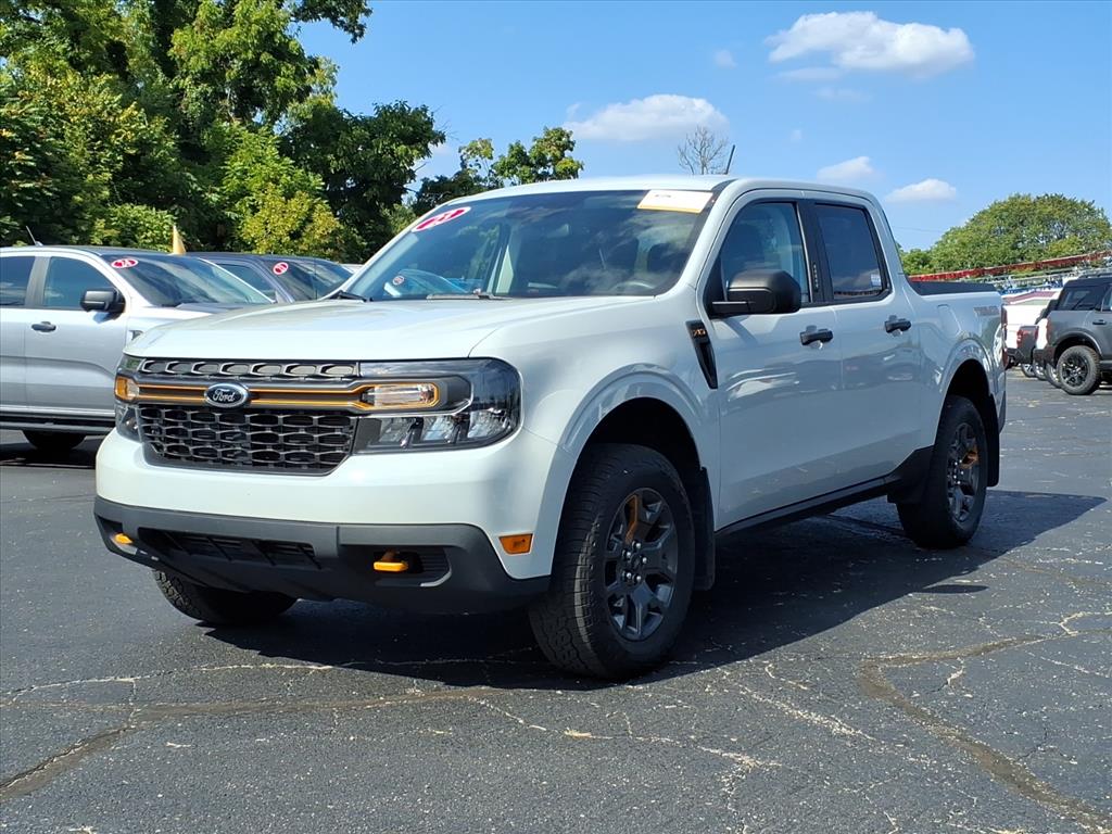 2023 Ford Maverick XLT Lariat photo 2