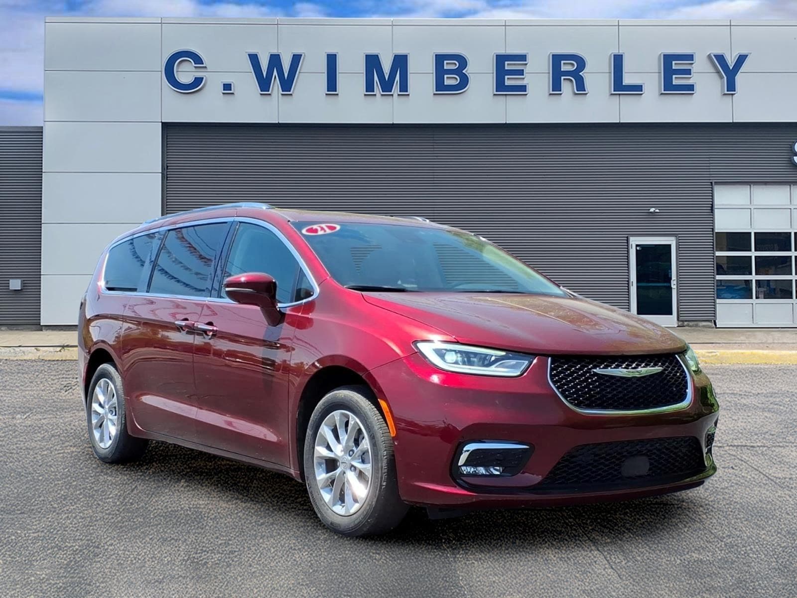 2021 Chrysler Pacifica's photo