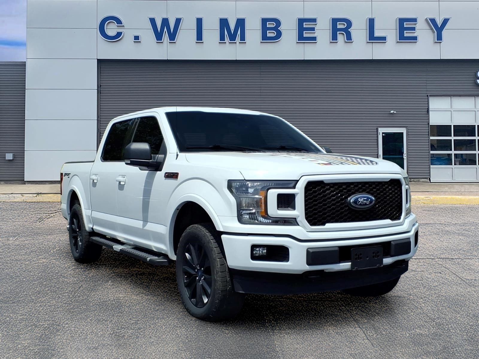 2019 Ford F-150 XLT 4x4 SuperCrew 145 in's photo