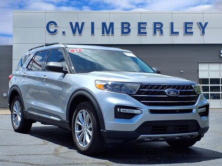 2023 Ford Explorer XLT AWD XLT  SUV