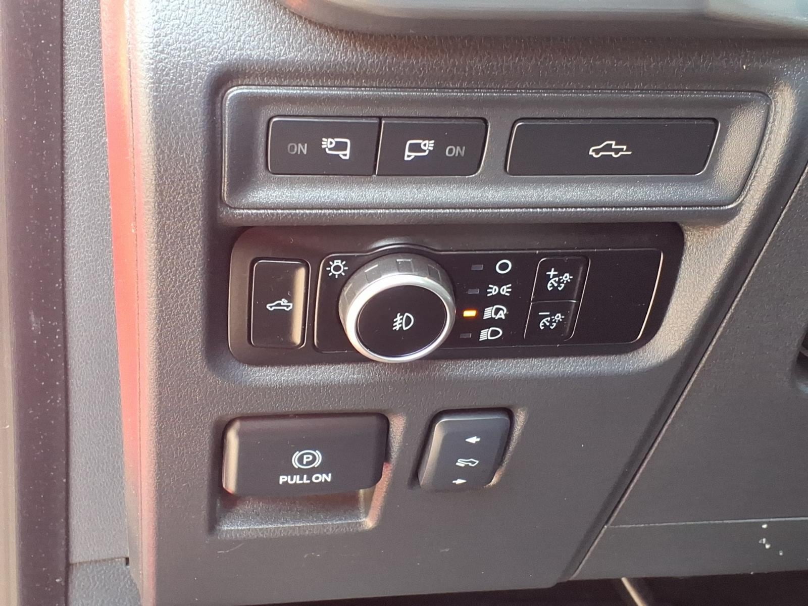 2023 Ford F-150 Lariat - Photo 14