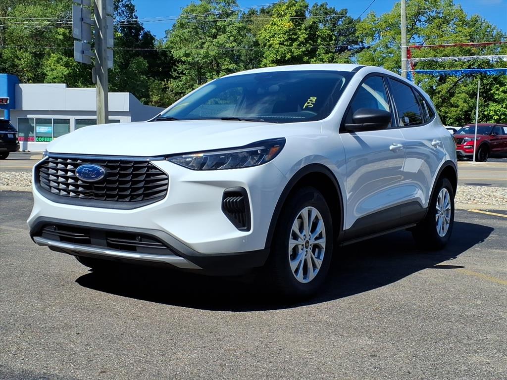 2025 Ford Escape Active photo 3