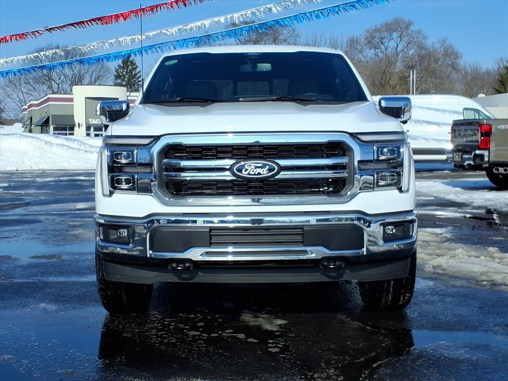 New 2026 Ford F-150 Lariat 4x4 Lariat SuperCrew 5.5 ft. SB