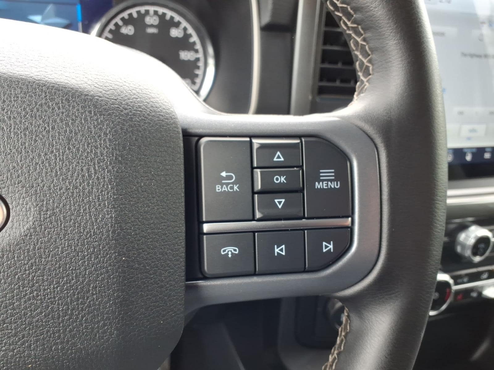 2023 Ford F-150 XLT - Photo 23